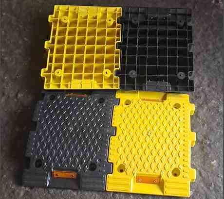 reflective-hip-tapes