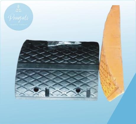 75 MM Rubber Speed breaker
